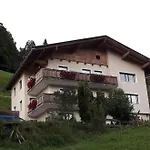 Апартаменты Haus Weissbacher