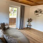 Haus Weissbacher Апартаменты